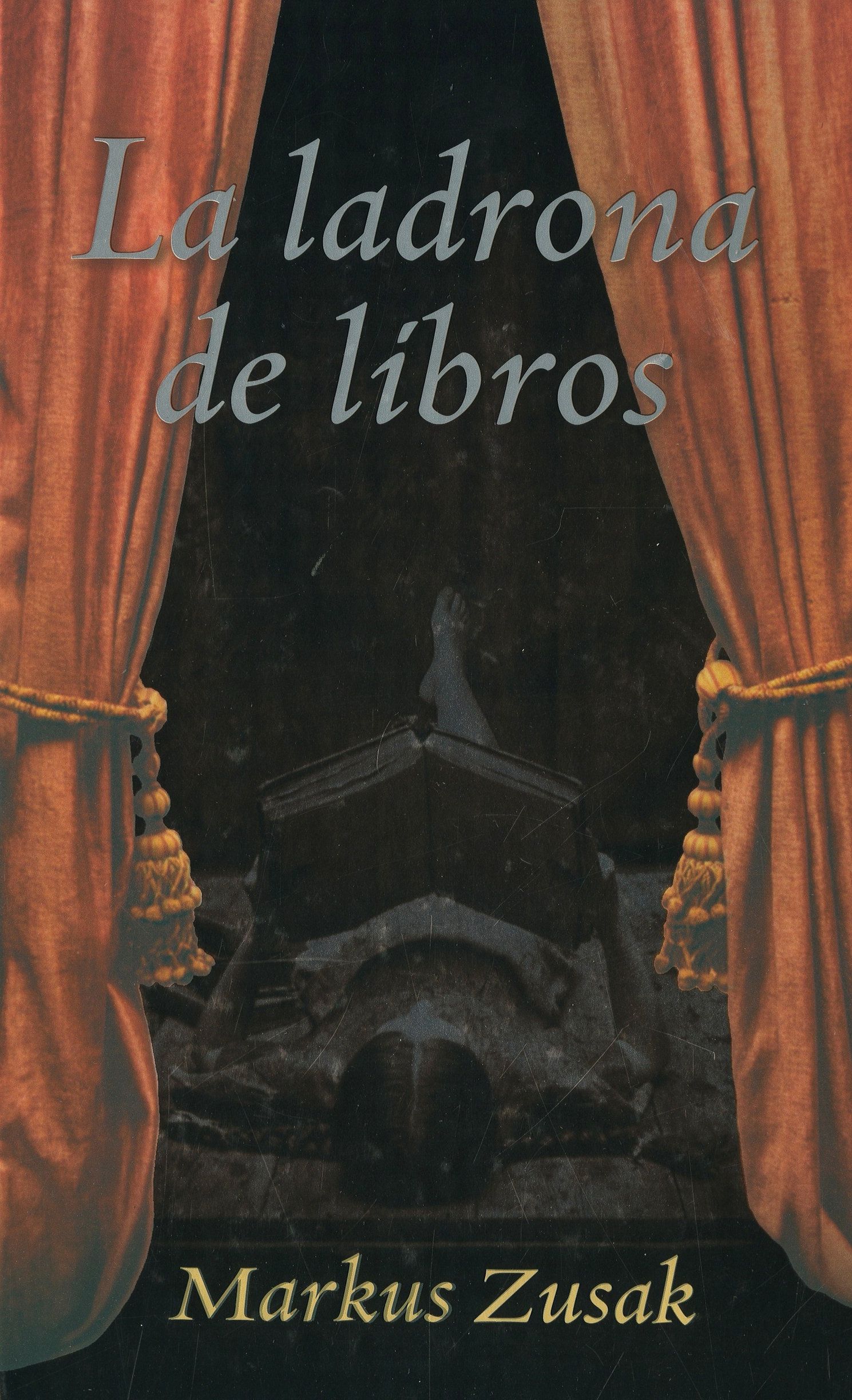 LA LADRONA DE LIBROS